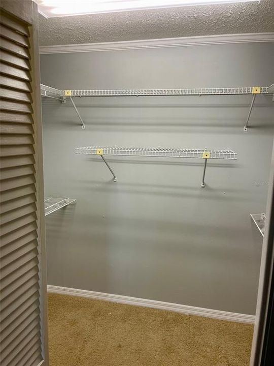 For Rent: $3,995 (4 beds, 3 baths, 3333 Square Feet)