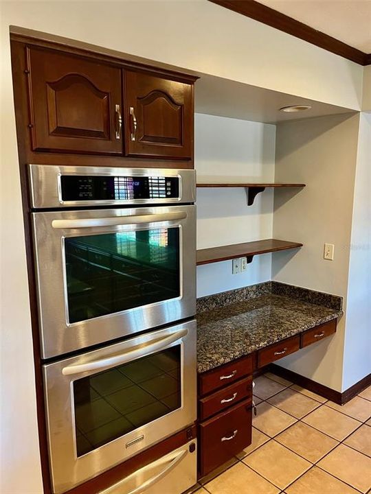 For Rent: $3,995 (4 beds, 3 baths, 3333 Square Feet)