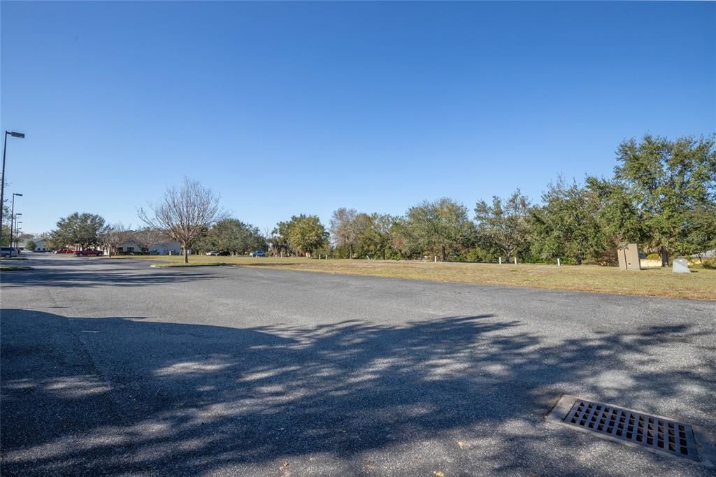 待售: $625,000 (1.50 acres)