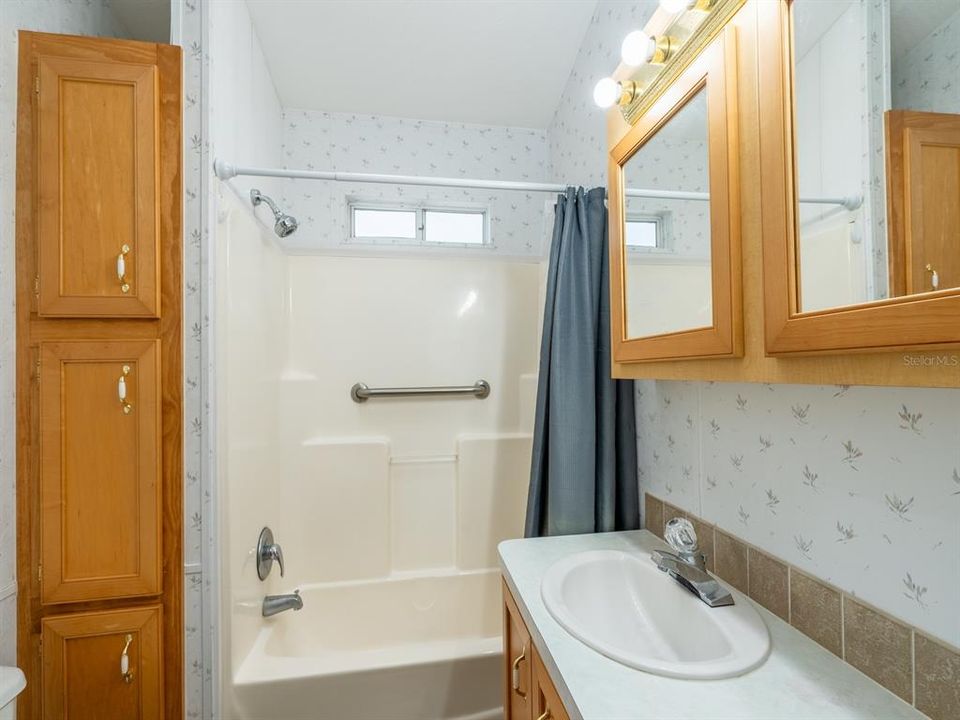 На продажу: $120,000 (1 спален, 1 ванн, 582 Квадратных фут)