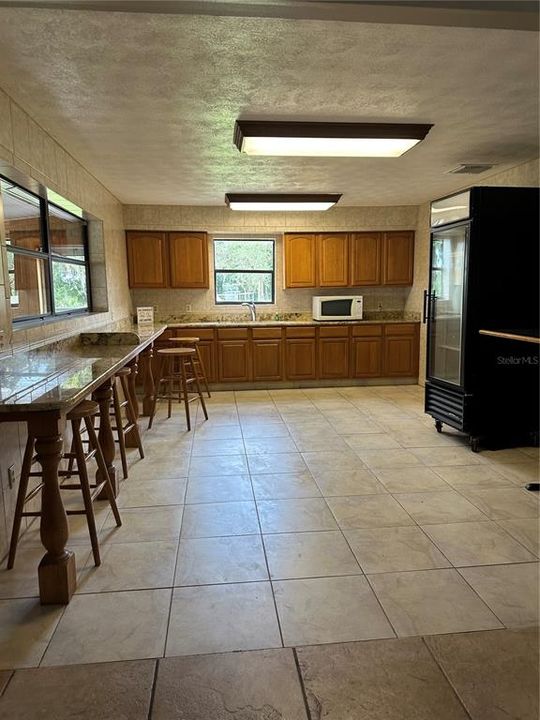 На продажу: $120,000 (1 спален, 1 ванн, 582 Квадратных фут)