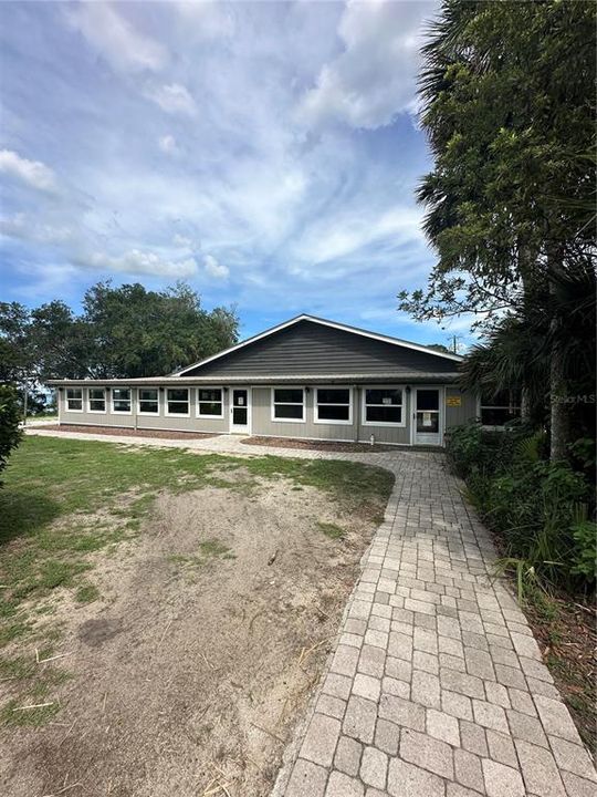 На продажу: $120,000 (1 спален, 1 ванн, 582 Квадратных фут)