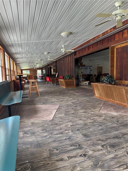 На продажу: $120,000 (1 спален, 1 ванн, 582 Квадратных фут)