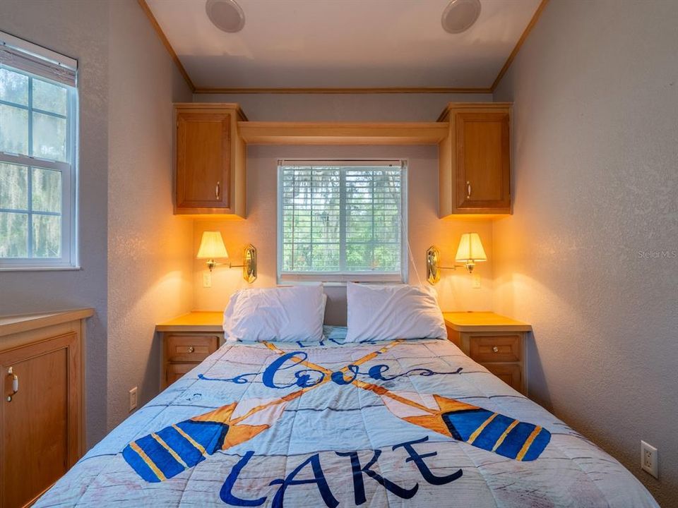 На продажу: $120,000 (1 спален, 1 ванн, 582 Квадратных фут)