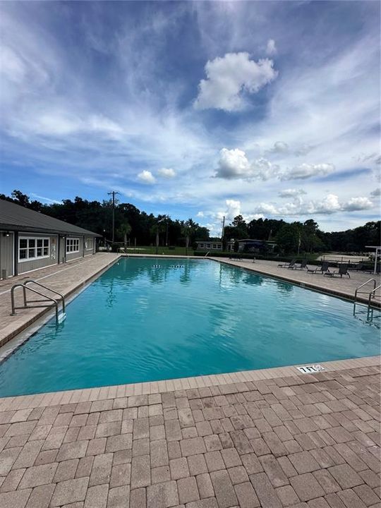 На продажу: $120,000 (1 спален, 1 ванн, 582 Квадратных фут)