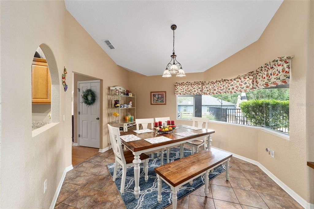 待售: $734,900 (4 贝兹, 3 浴室, 2963 平方英尺)