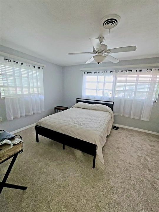 Active With Contract: $490,000 (3 beds, 2 baths, 1898 Square Feet)