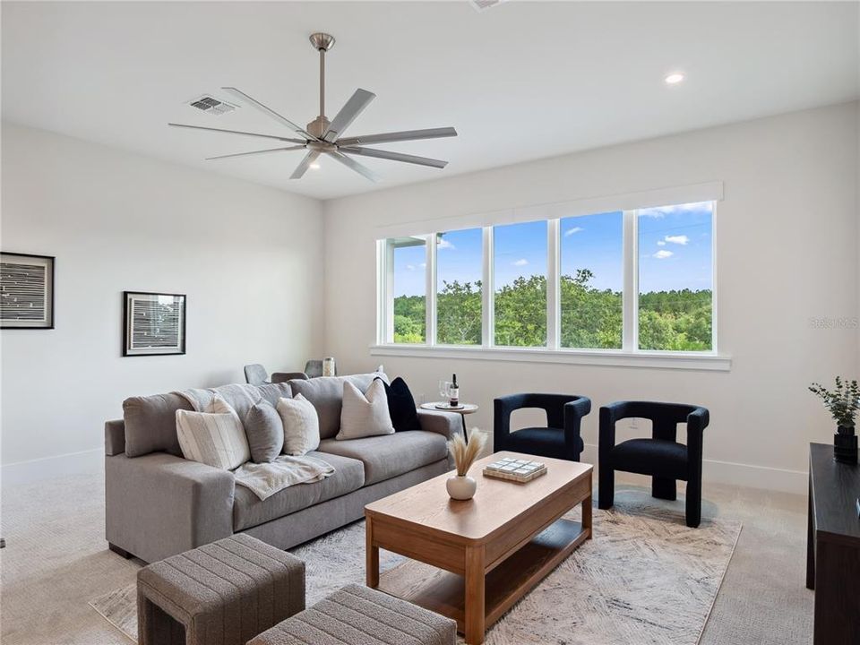 Activo con contrato: $2,450,000 (6 camas, 5 baños, 5232 Pies cuadrados)