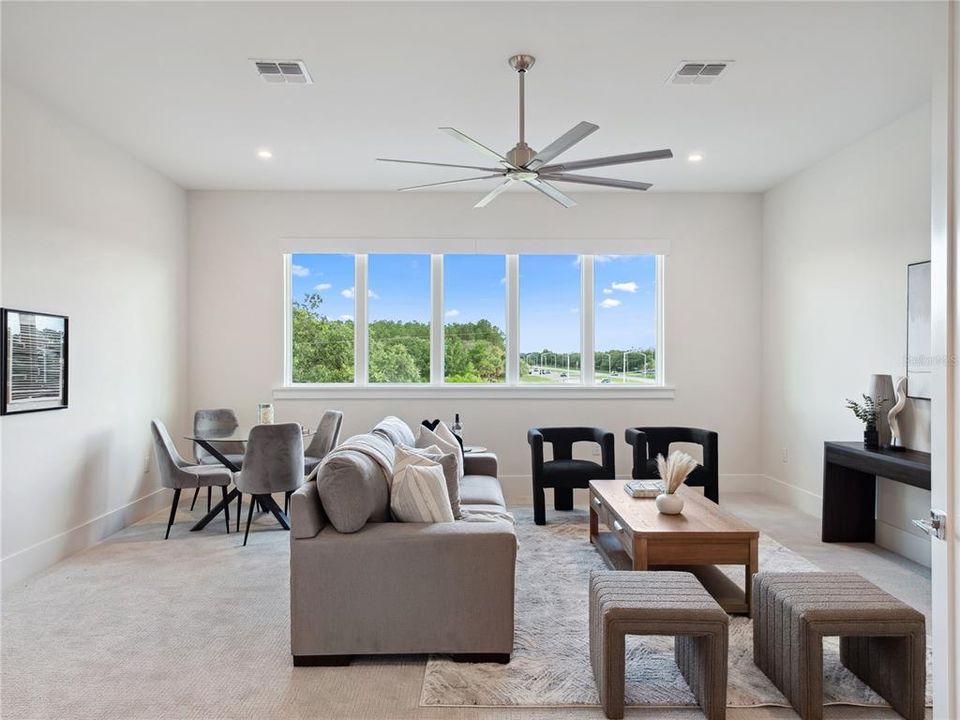 Activo con contrato: $2,450,000 (6 camas, 5 baños, 5232 Pies cuadrados)