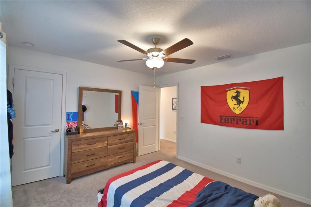 For Rent: $2,500 (5 beds, 2 baths, 2954 Square Feet)