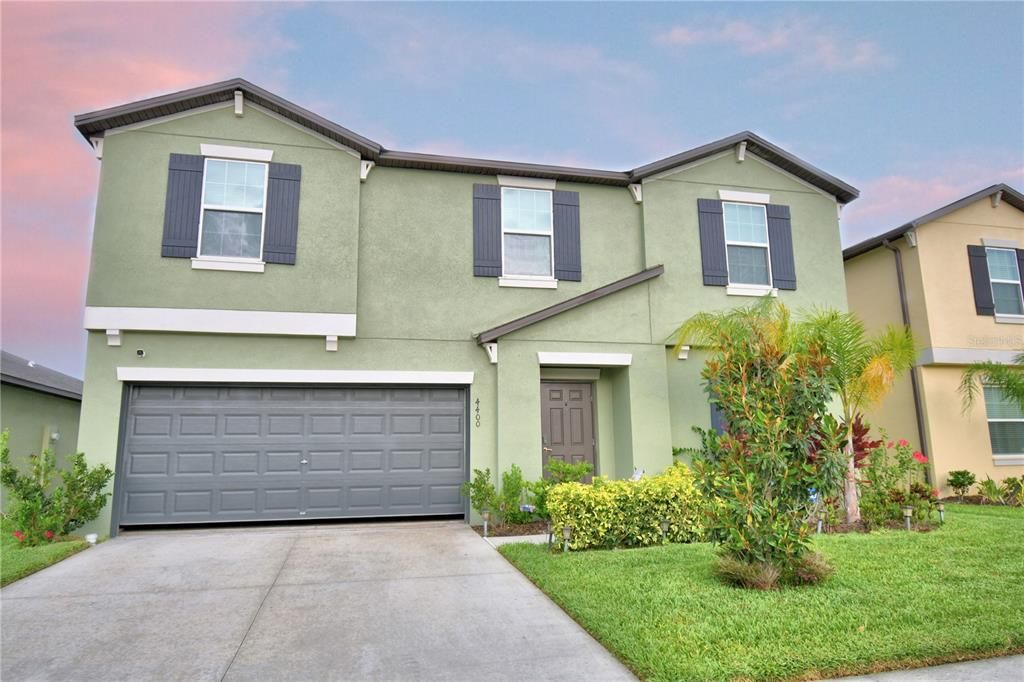 For Rent: $2,500 (5 beds, 2 baths, 2954 Square Feet)