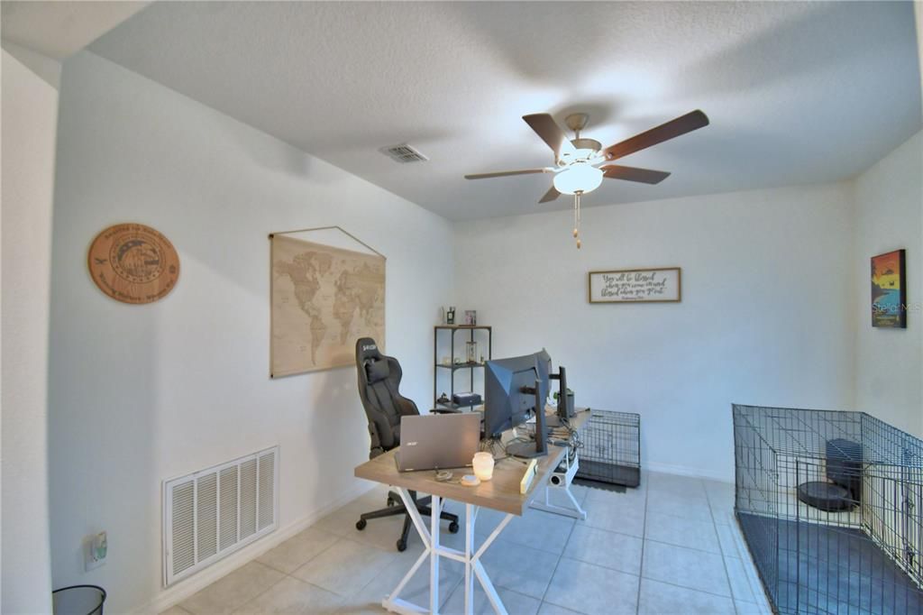 For Rent: $2,500 (5 beds, 2 baths, 2954 Square Feet)