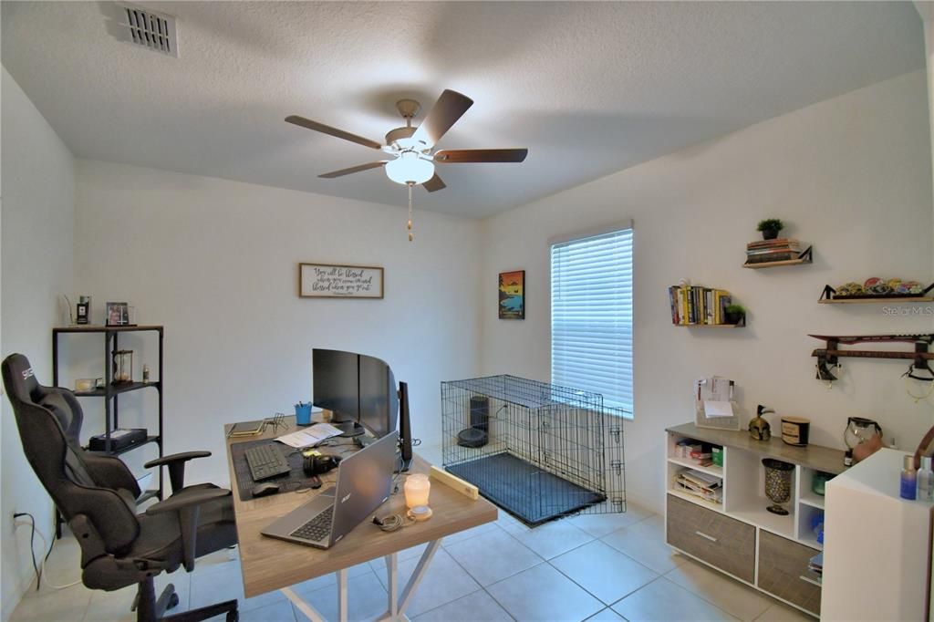 For Rent: $2,500 (5 beds, 2 baths, 2954 Square Feet)