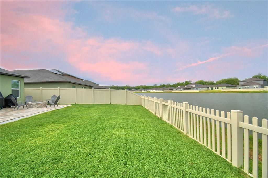 For Rent: $2,500 (5 beds, 2 baths, 2954 Square Feet)