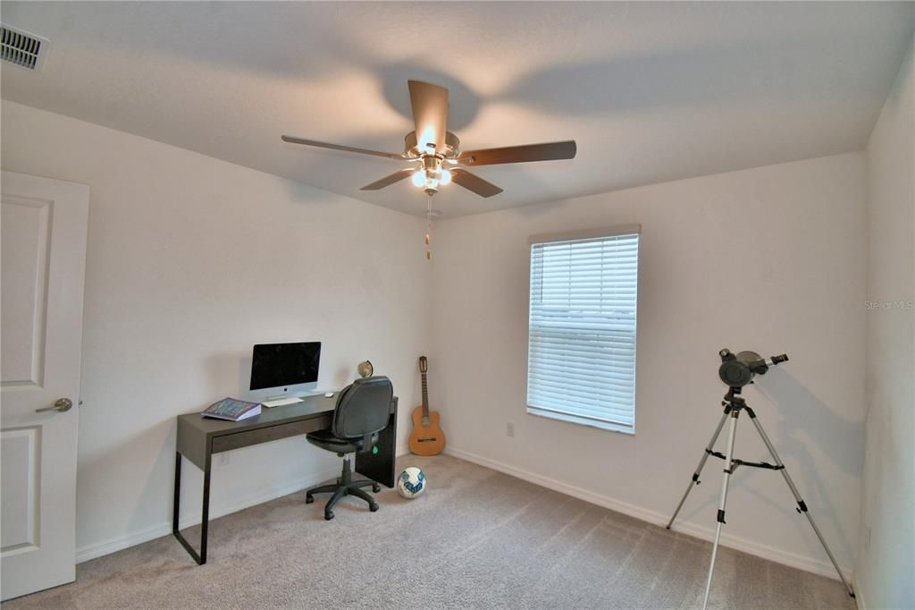 For Rent: $2,500 (5 beds, 2 baths, 2954 Square Feet)