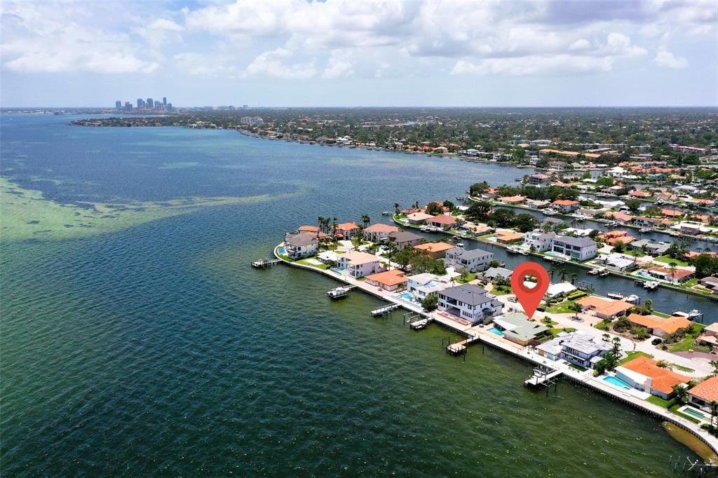 Activo con contrato: $2,000,000 (0.25 acres)