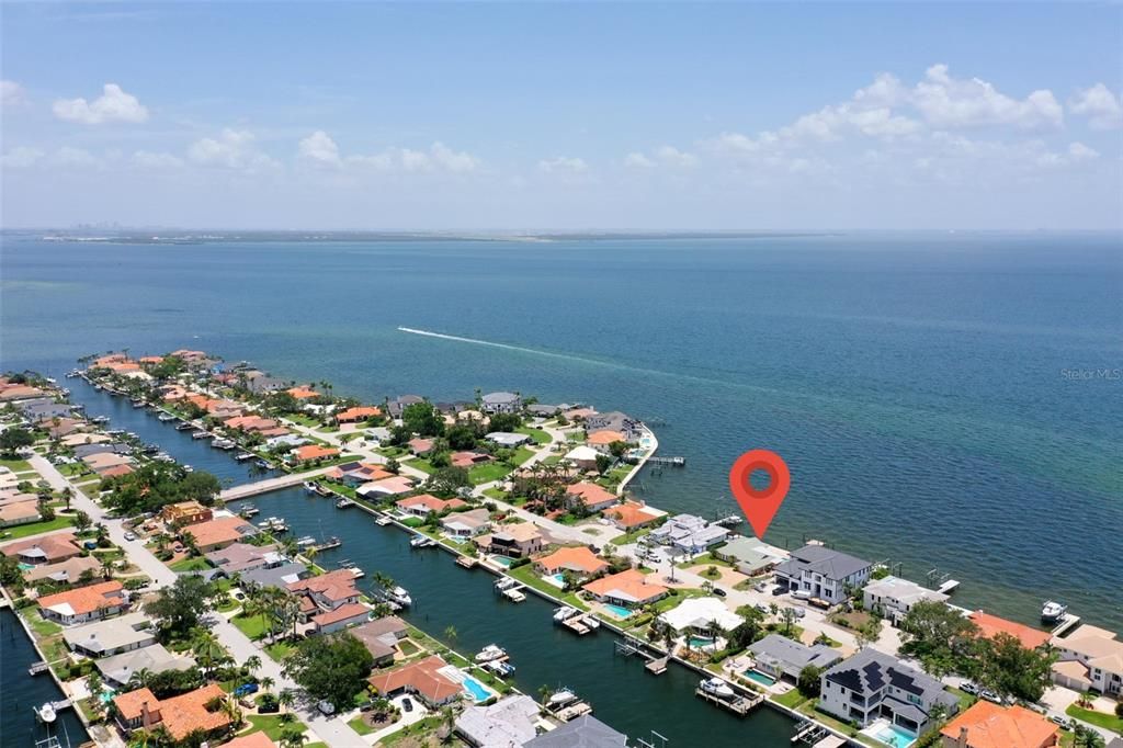 Activo con contrato: $2,000,000 (0.25 acres)