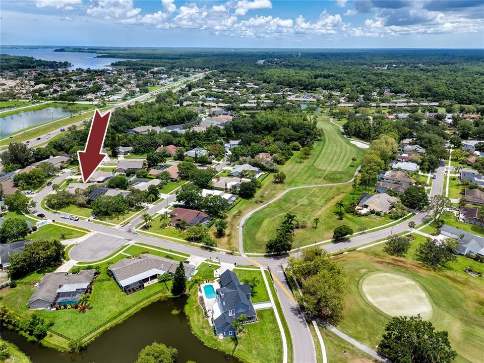 合同活跃: $799,000 (5 贝兹, 3 浴室, 3035 平方英尺)