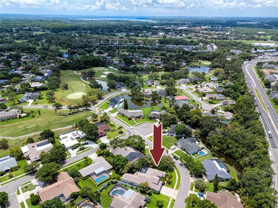 合同活跃: $799,000 (5 贝兹, 3 浴室, 3035 平方英尺)