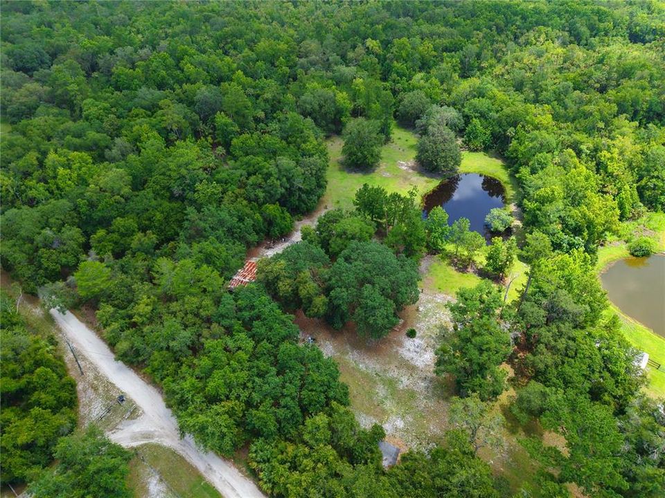 На продажу: $425,000 (6.28 acres)