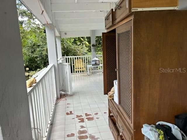 For Sale: $355,000 (2 beds, 1 baths, 1316 Square Feet)