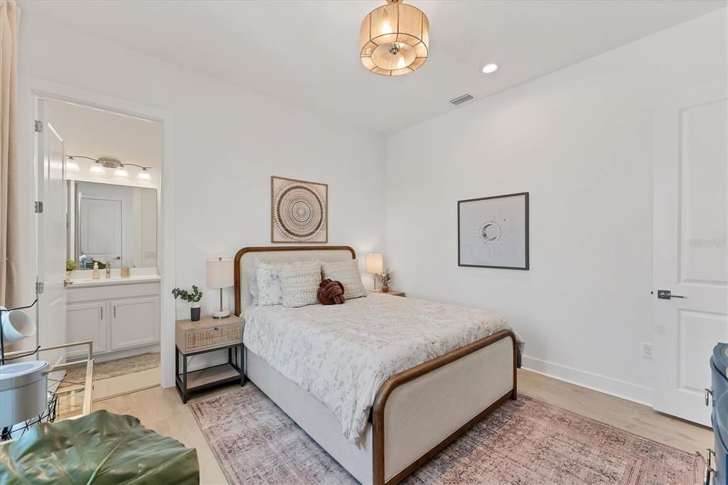 En Venta: $1,590,000 (4 camas, 5 baños, 3867 Pies cuadrados)