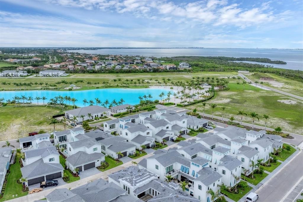 En Venta: $1,590,000 (4 camas, 5 baños, 3867 Pies cuadrados)