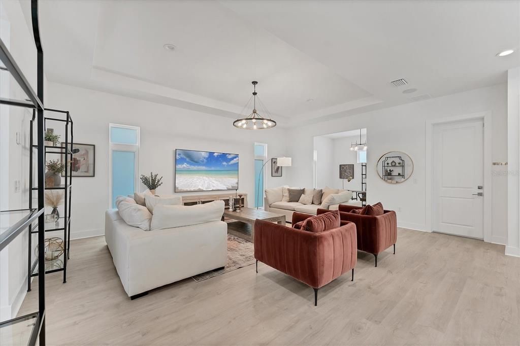 En Venta: $1,590,000 (4 camas, 5 baños, 3867 Pies cuadrados)