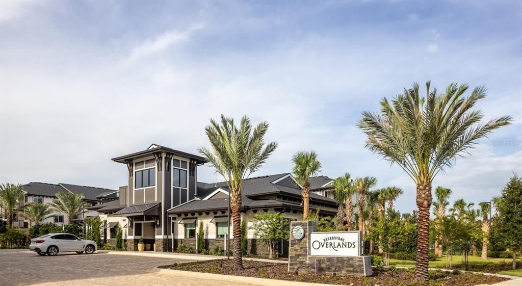 出租: $3,971 (3 贝兹, 3 浴室, 1580 平方英尺)