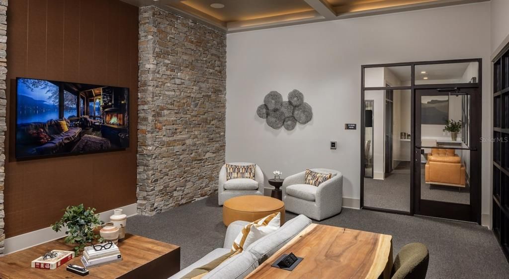 出租: $3,971 (3 贝兹, 3 浴室, 1580 平方英尺)