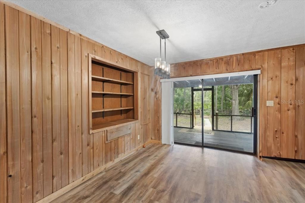 En Venta: $425,000 (2 camas, 2 baños, 1590 Pies cuadrados)