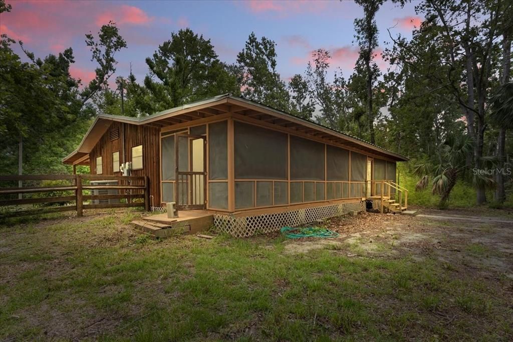 En Venta: $425,000 (2 camas, 2 baños, 1590 Pies cuadrados)