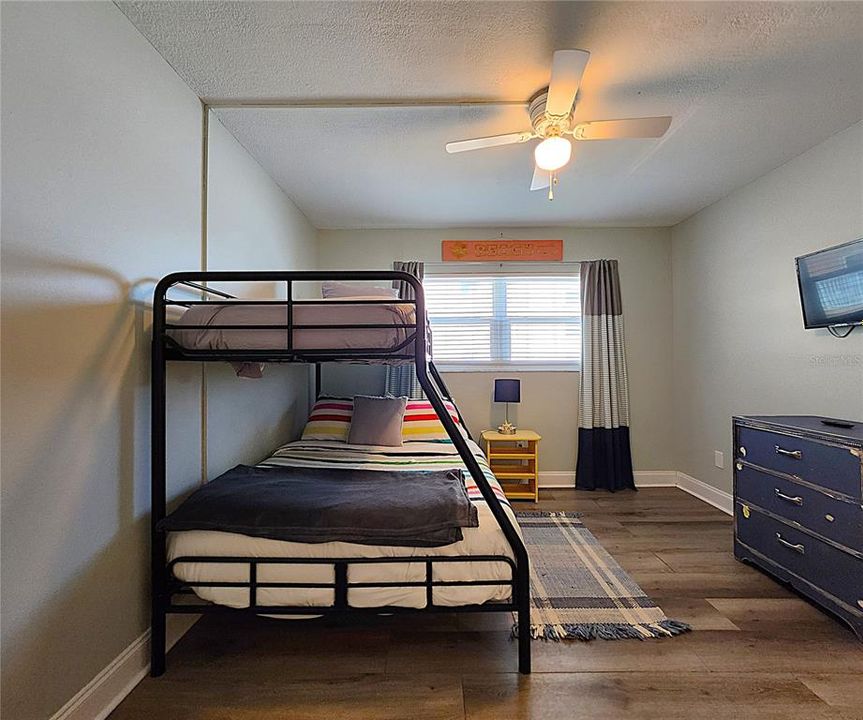 待售: $769,000 (2 贝兹, 2 浴室, 1115 平方英尺)