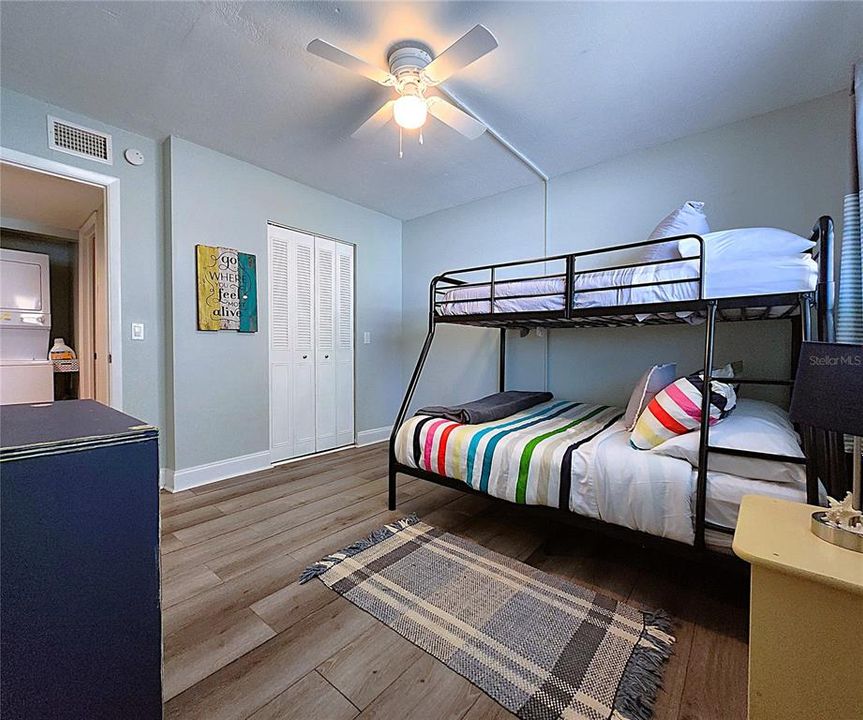 待售: $769,000 (2 贝兹, 2 浴室, 1115 平方英尺)