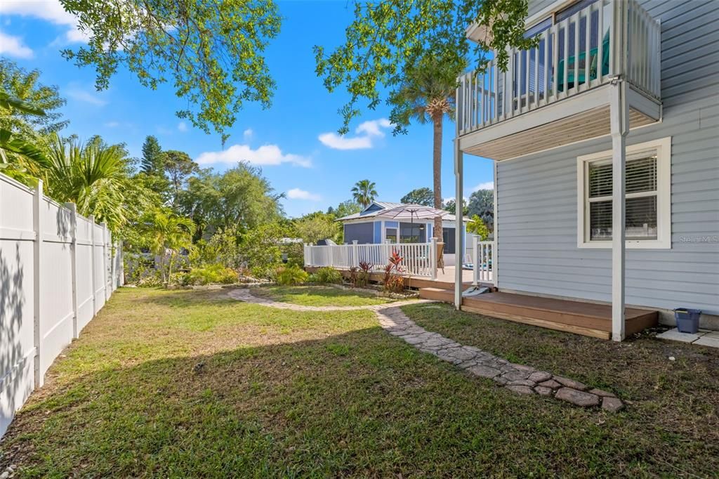 For Sale: $639,000 (4 beds, 2 baths, 1772 Square Feet)