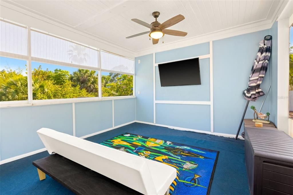 For Sale: $639,000 (4 beds, 2 baths, 1772 Square Feet)