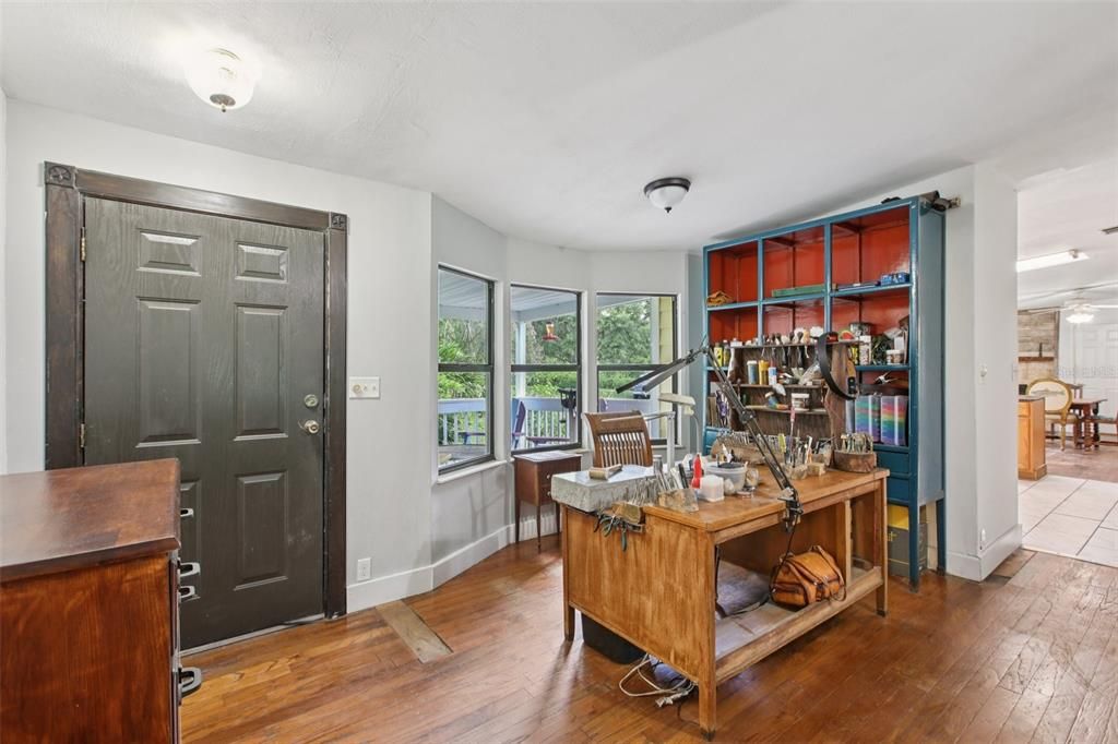 En Venta: $585,900 (3 camas, 2 baños, 1848 Pies cuadrados)