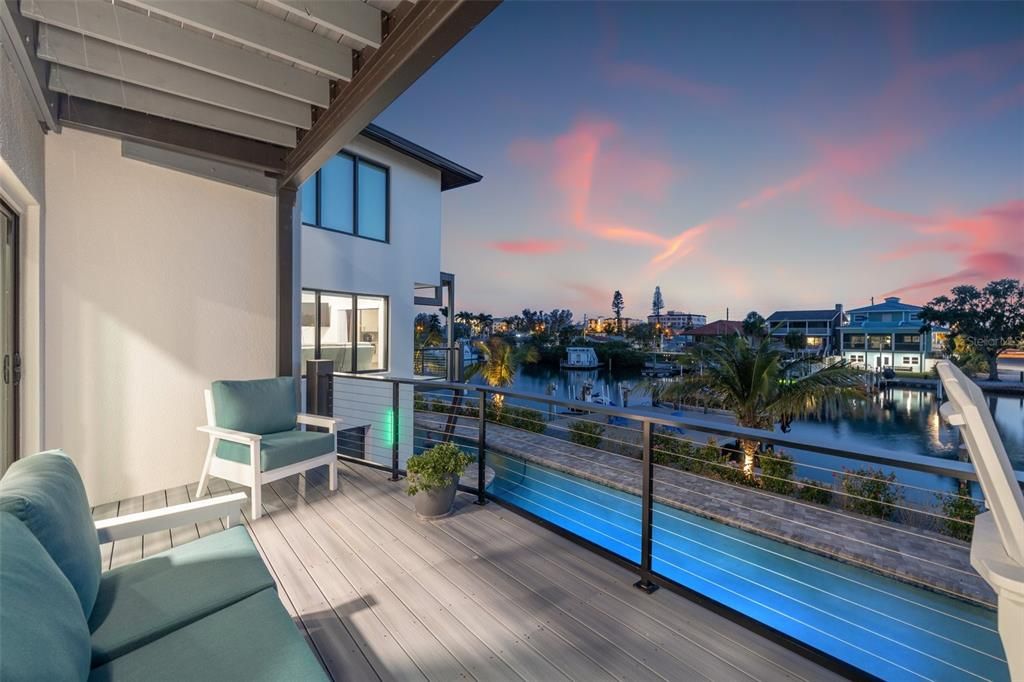 For Sale: $4,649,000 (10 beds, 0 baths, 6424 Square Feet)