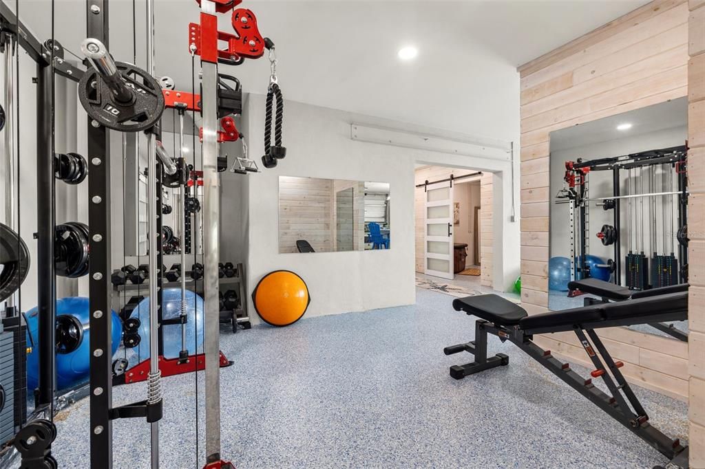 For Sale: $4,649,000 (10 beds, 0 baths, 6424 Square Feet)