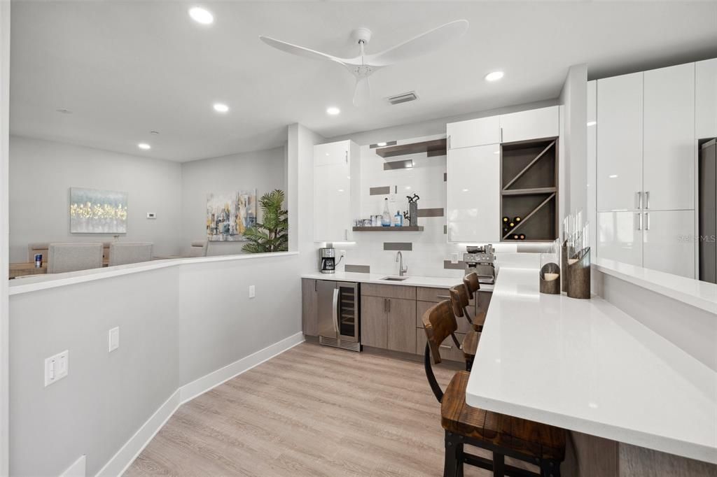 For Sale: $4,649,000 (10 beds, 0 baths, 6424 Square Feet)