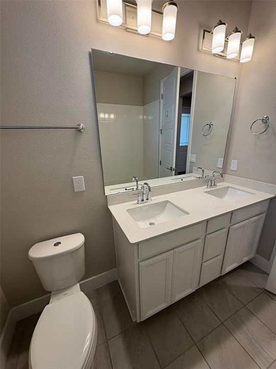 Под контрактом: $510,000 (4 спален, 3 ванн, 2185 Квадратных фут)