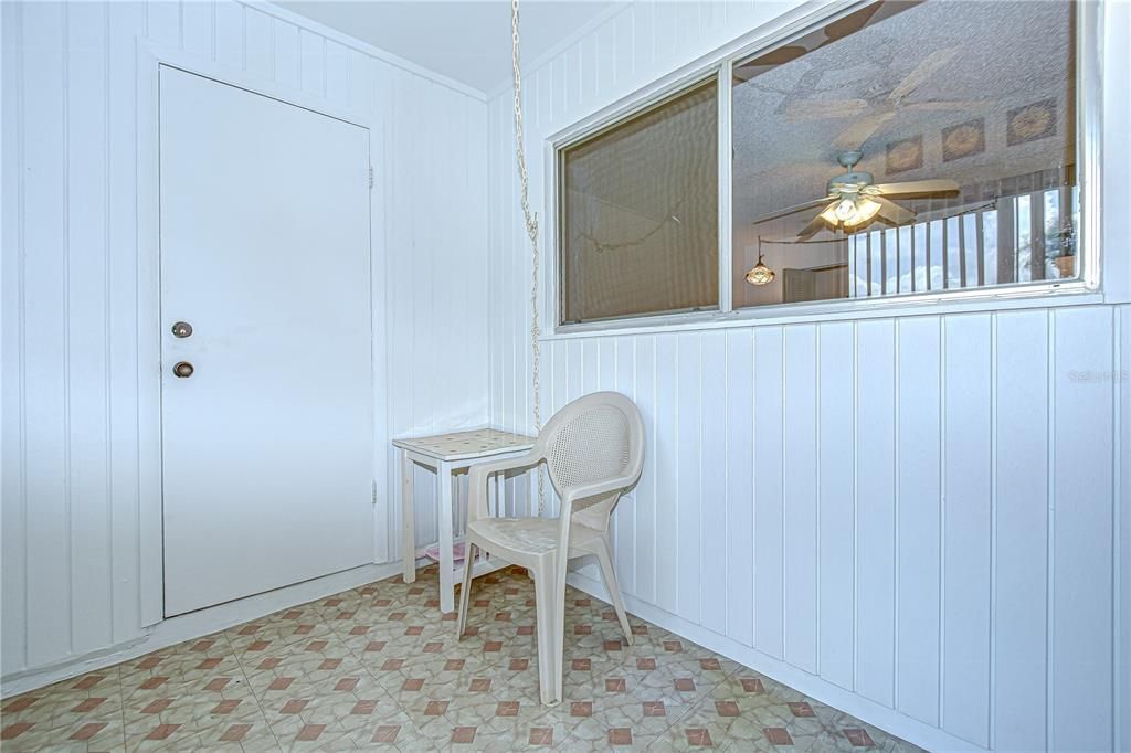 Activo con contrato: $89,900 (1 camas, 1 baños, 706 Pies cuadrados)