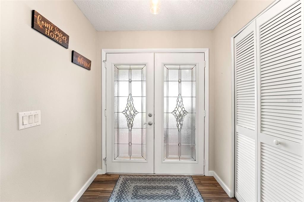 En Venta: $279,000 (2 camas, 2 baños, 1674 Pies cuadrados)