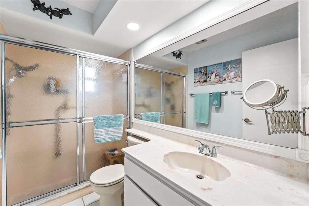 En Venta: $279,000 (2 camas, 2 baños, 1674 Pies cuadrados)