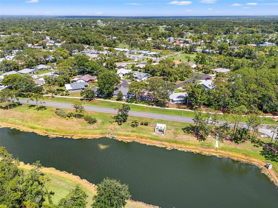 En Venta: $279,000 (2 camas, 2 baños, 1674 Pies cuadrados)