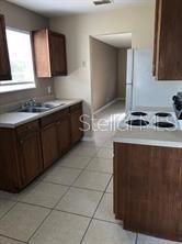 For Rent: $1,100 (2 beds, 1 baths, 777 Square Feet)
