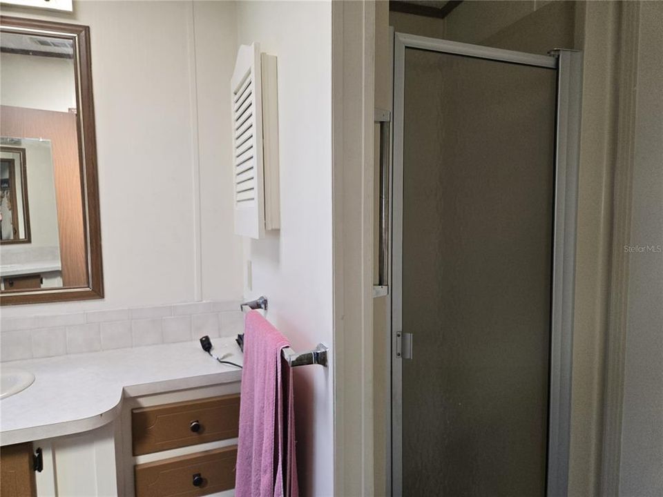 For Sale: $199,000 (3 beds, 2 baths, 1864 Square Feet)