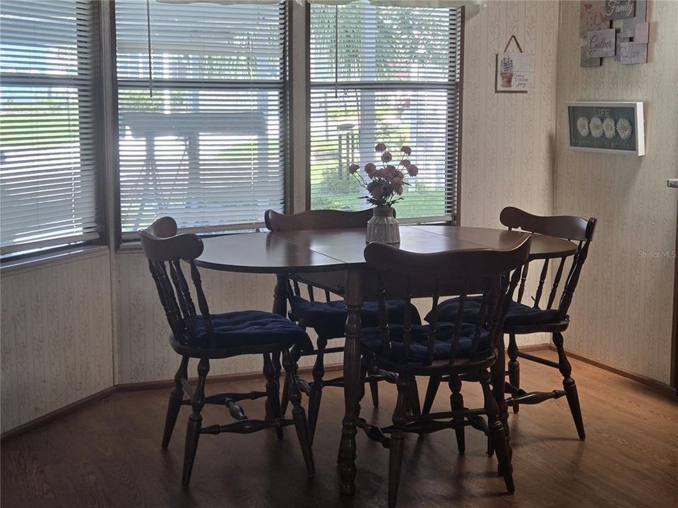 For Sale: $199,000 (3 beds, 2 baths, 1864 Square Feet)