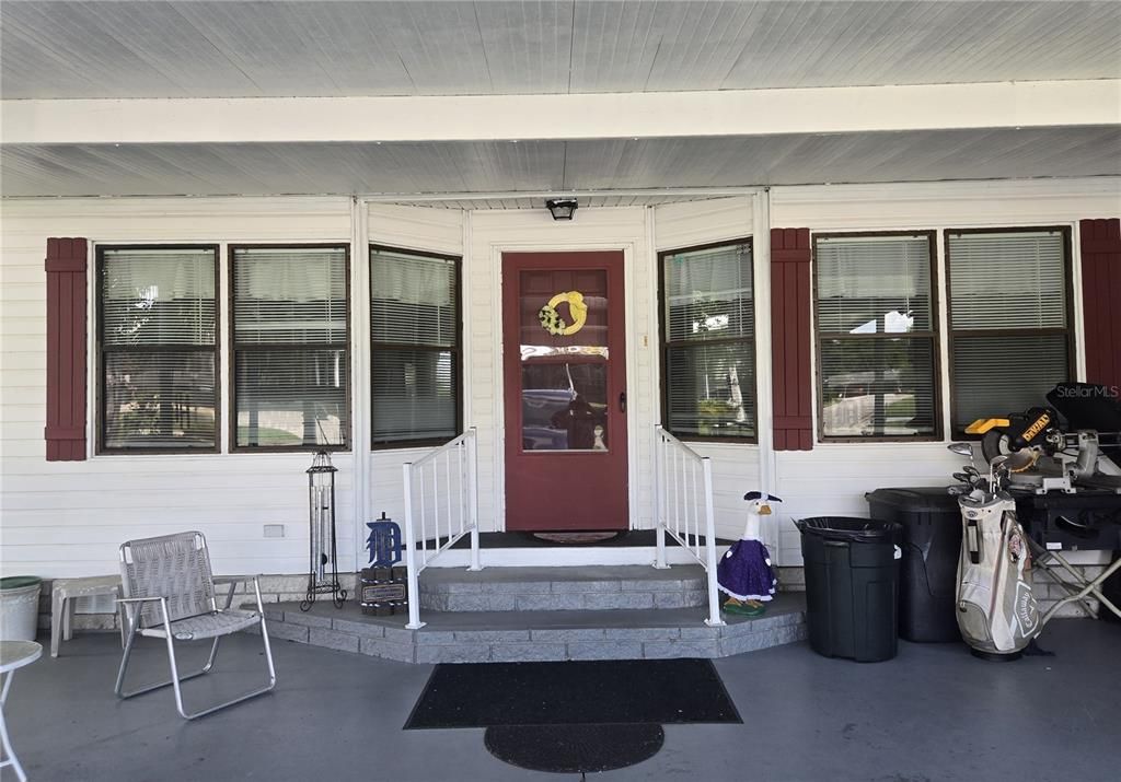 For Sale: $199,000 (3 beds, 2 baths, 1864 Square Feet)