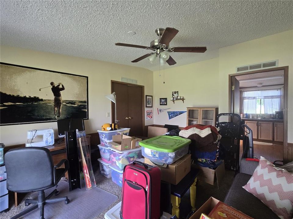 For Sale: $199,000 (3 beds, 2 baths, 1864 Square Feet)